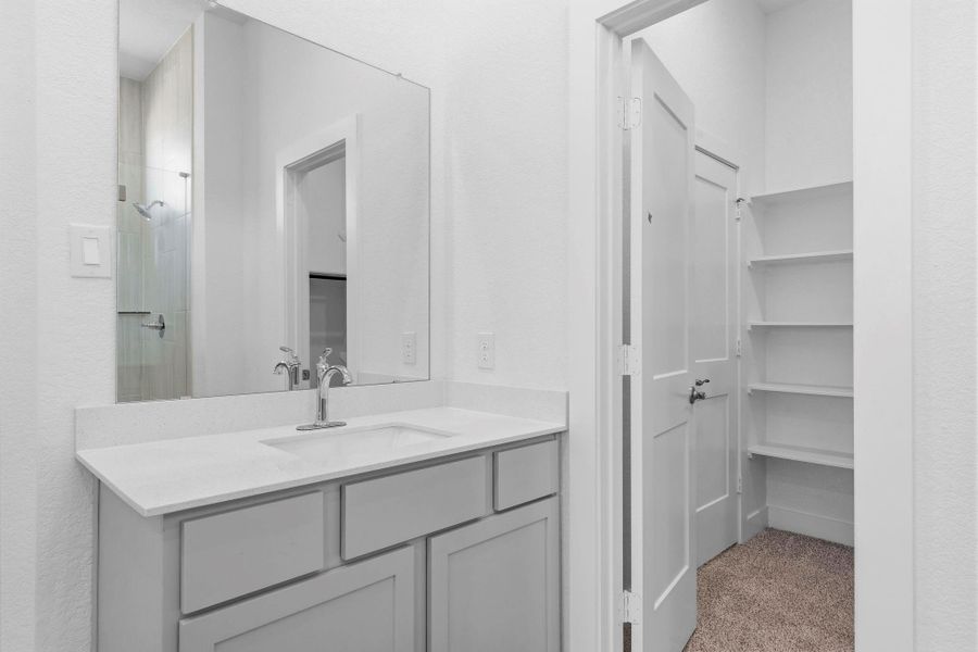 Furnished interior view inside a new home in Wildrye 45', Waller (Image 10).