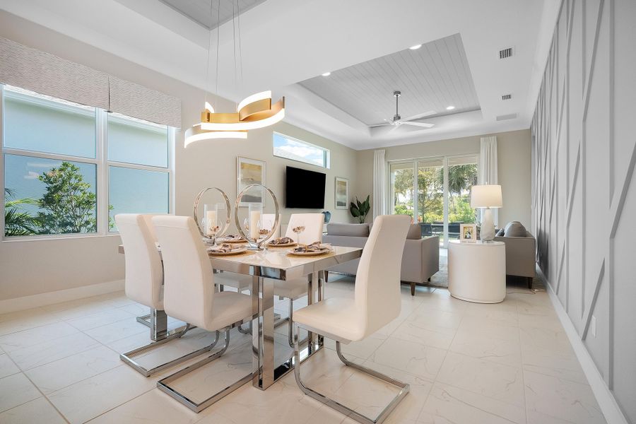 Dining to Kitchen | Mirador