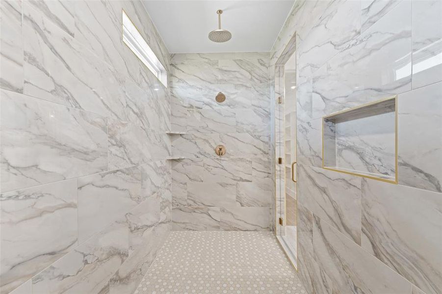Spacious, unfurnished interior of a new home in , Caddo Mills (Image 35).