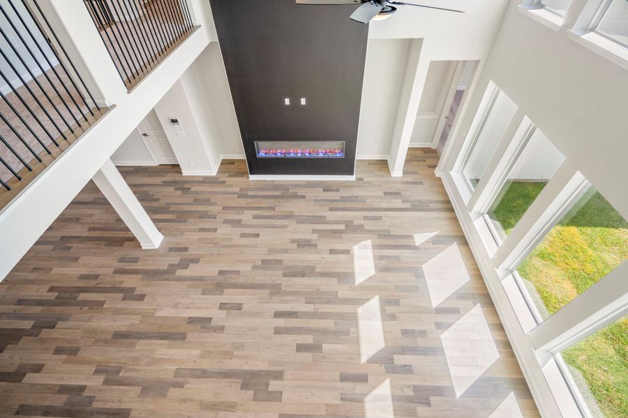 Spacious, unfurnished interior of a new home in Sienna 70′ Lots, Missouri City (Image 46).