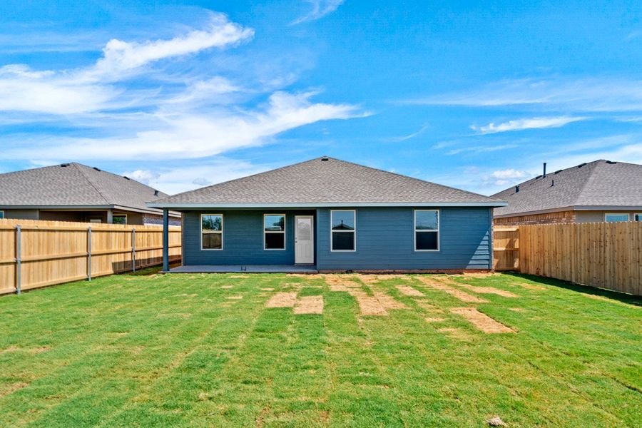 Representative exterior details of a home built from the KINGSTON by D.R. Horton in Faculty Row, Abilene (Image 7).