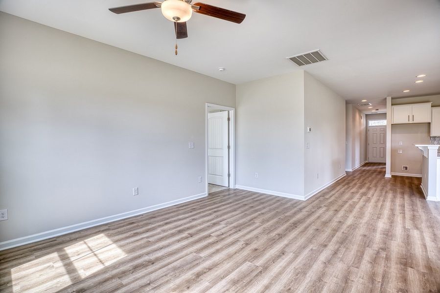 Representative unfurnished interior of a home built from the Darcy II by Great Southern Homes in Shady Grove, Conway (Image 69).