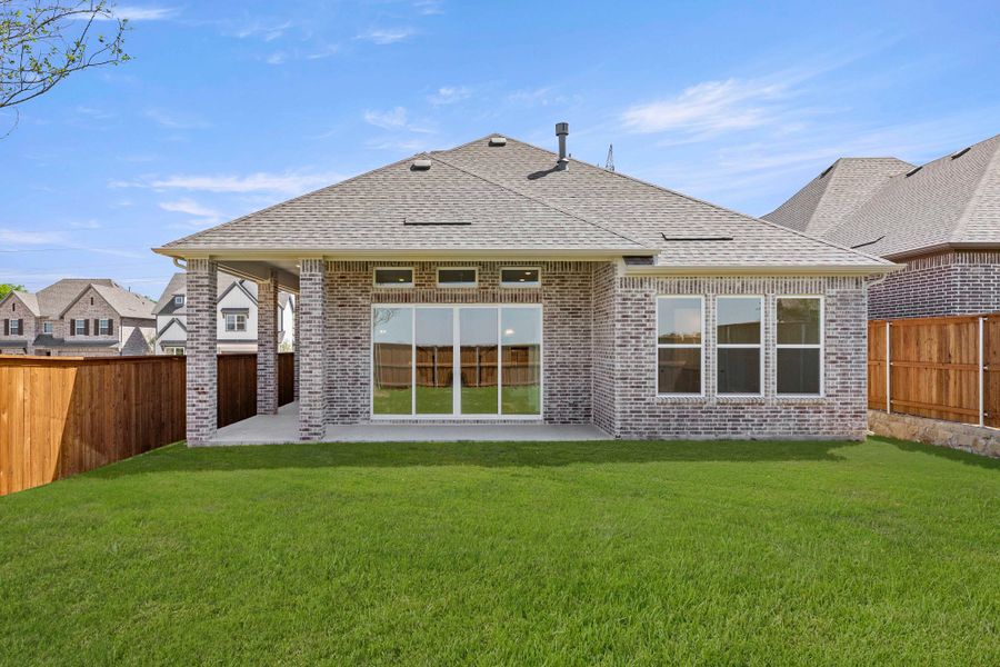 Rear Exterior Design Representative Photo