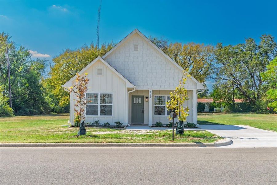 Image 33 of a home in . Image 33 of a home in .