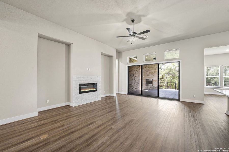 Spacious, unfurnished interior of a new home in Arbors at Fair Oaks, Fair Oaks Ranch (Image 28). Spacious, unfurnished interior of a new home in Arbors at Fair Oaks, Fair Oaks Ranch (Image 28).