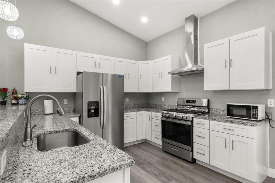 Furnished interior view inside a new home in , Avon Park (Image 14).