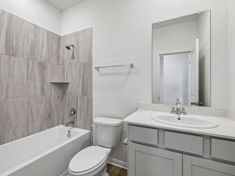 Furnished interior view inside a new home in Waterstone Crossing, Kyle (Image 7).