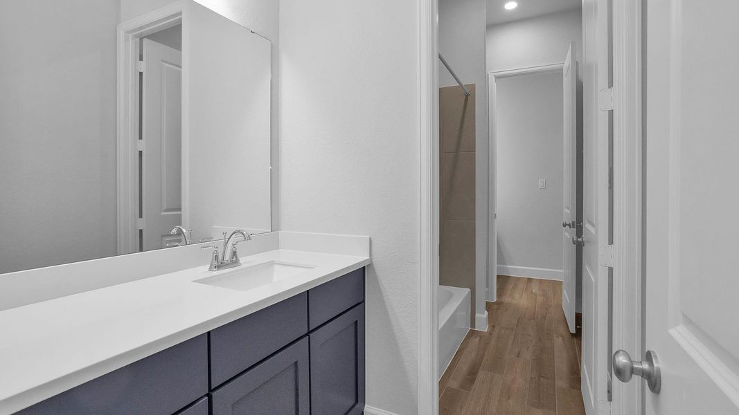 Furnished interior view inside a new home in Riceland 60', Mont Belvieu (Image 4). Furnished interior view inside a new home in Riceland 60', Mont Belvieu (Image 4).