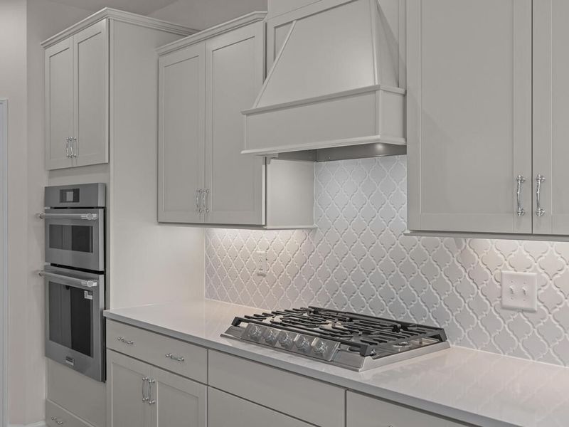 Image 30 of a home in Tobacco Road.