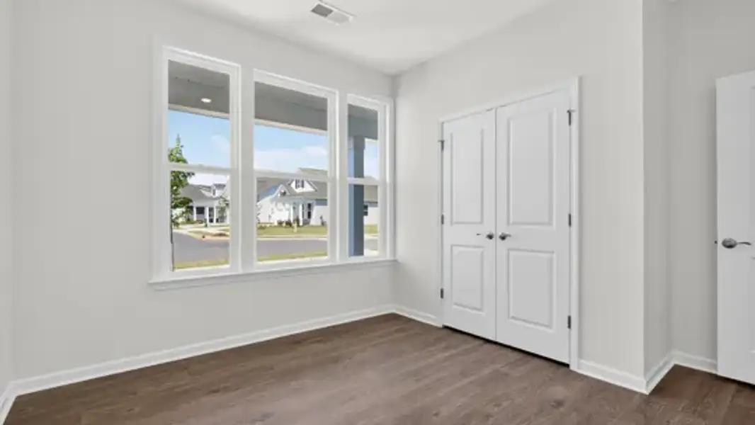 Spacious, unfurnished interior of a new home in The Villas at Galvins Ridge, Sanford (Image 18).