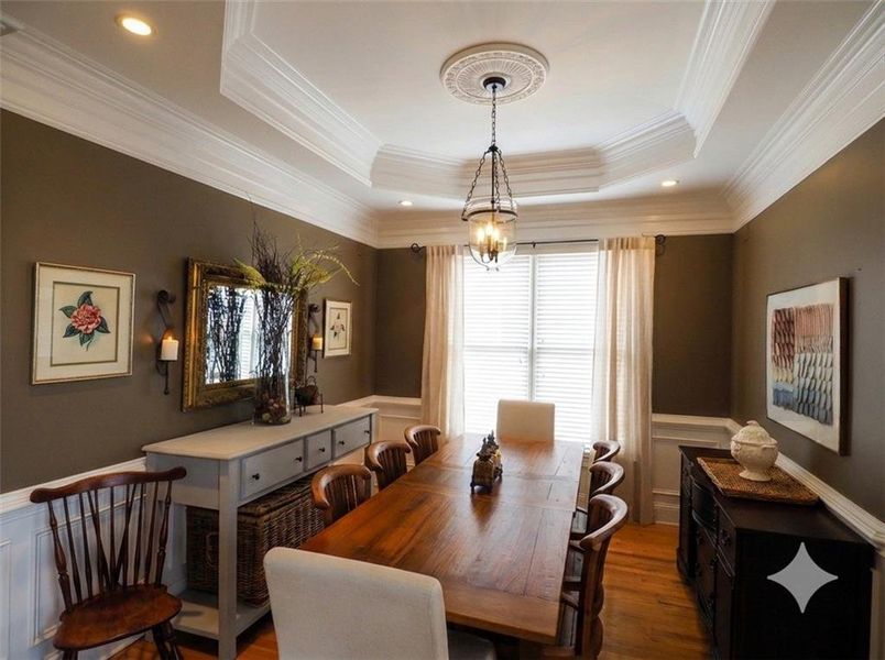 Furnished interior view inside a new home in , Brookhaven (Image 41).
