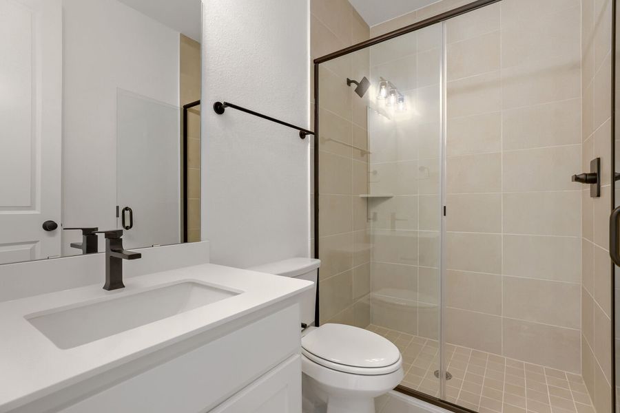 3324 Maidenhair - Full Bathroom 3324 Maidenhair - Full Bathroom