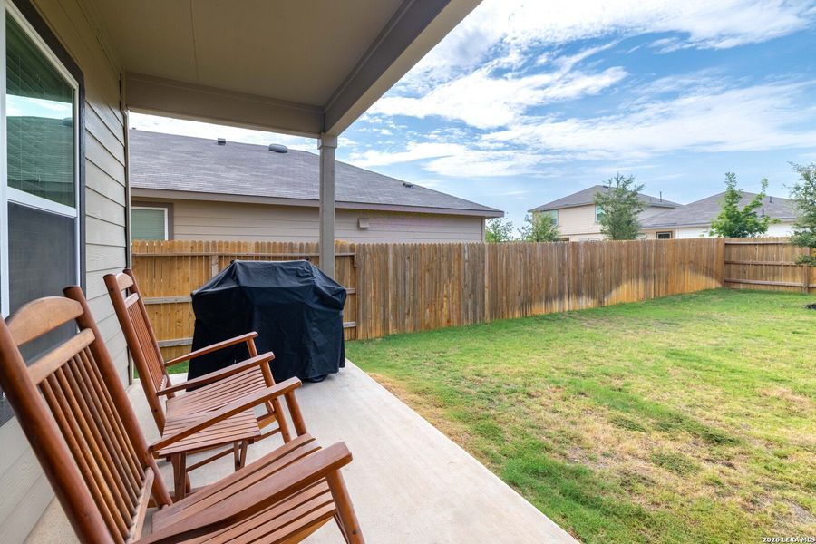 Exterior details and patio area of a home in , San Antonio (Image 22).