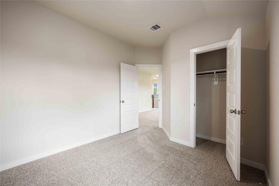 Spacious, unfurnished interior of a new home in The Villages at Westpointe, Dayton (Image 16).