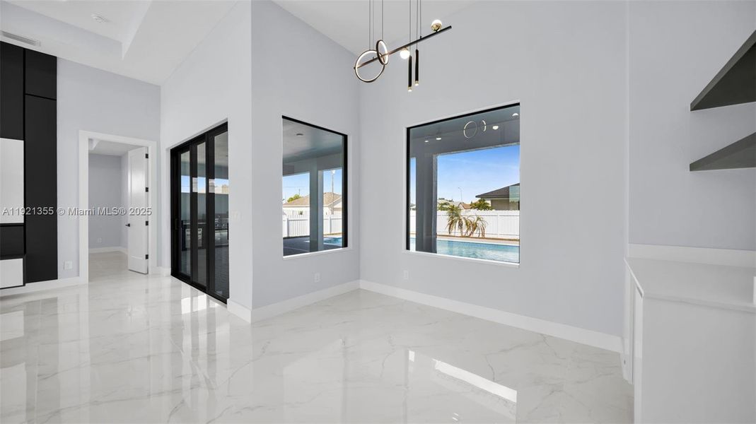 Spacious, unfurnished interior of a new home in , Cape Coral (Image 20).
