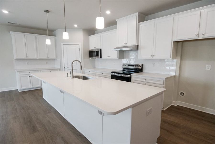 Furnished interior in a model home at Linden Park in Duncan (Image 9).