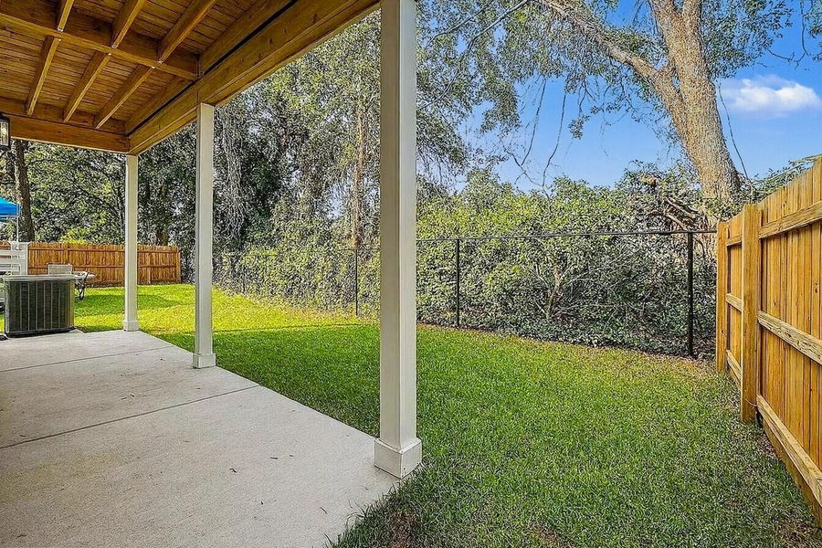 Exterior details and patio area of a home in , North Charleston (Image 3).