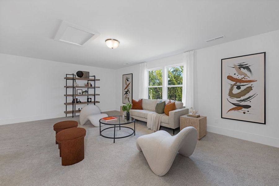 Furnished interior view inside a new home in Edgewater - Harbor Pointe, Lancaster (Image 23).
