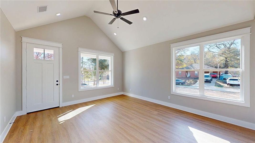 Spacious, unfurnished interior of a new home in , Troup (Image 21).