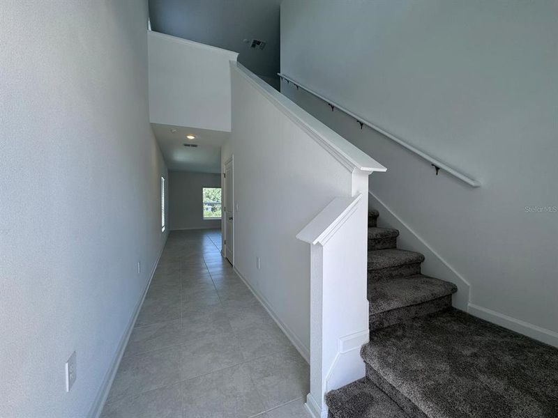 Spacious, unfurnished interior of a new home in Cascades, Davenport (Image 27).