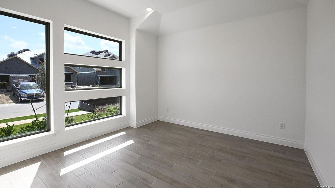 Spacious, unfurnished interior of a new home in Legacy at Lake Dunlap, New Braunfels (Image 19).