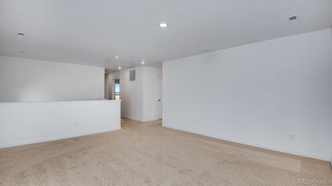 Spacious, unfurnished interior of a new home in Spring Valley Ranch, Elizabeth (Image 27).