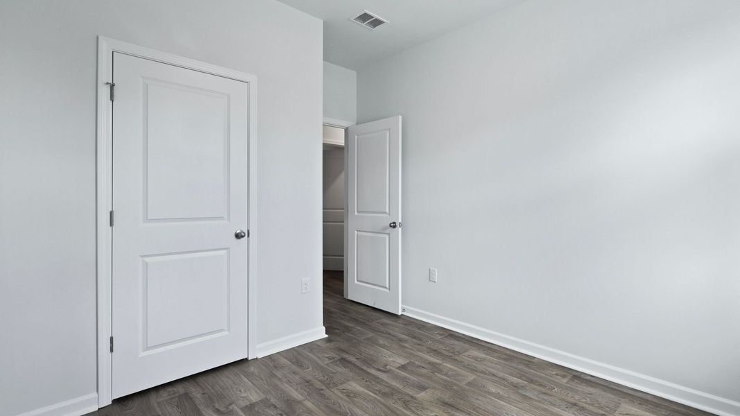 Spacious, unfurnished interior of a new home in North Shore, Summerton (Image 28).