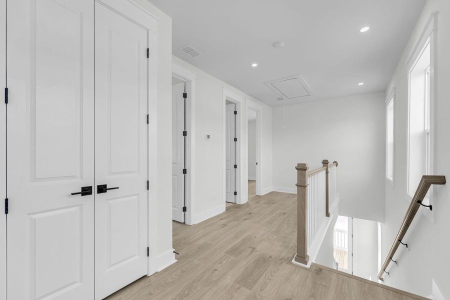 Spacious, unfurnished interior of a new home in Miller's Crossing, Johns Island (Image 17). Spacious, unfurnished interior of a new home in Miller's Crossing, Johns Island (Image 17).
