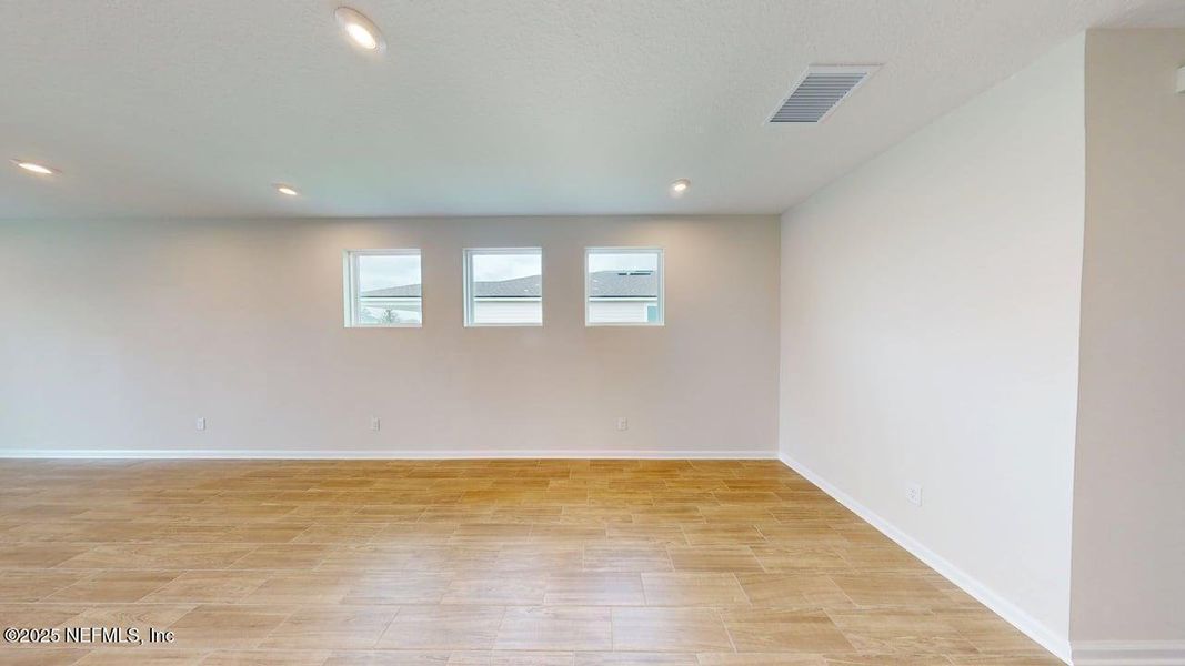 Spacious, unfurnished interior of a new home in RiverTown - Forest, St. Johns (Image 6).