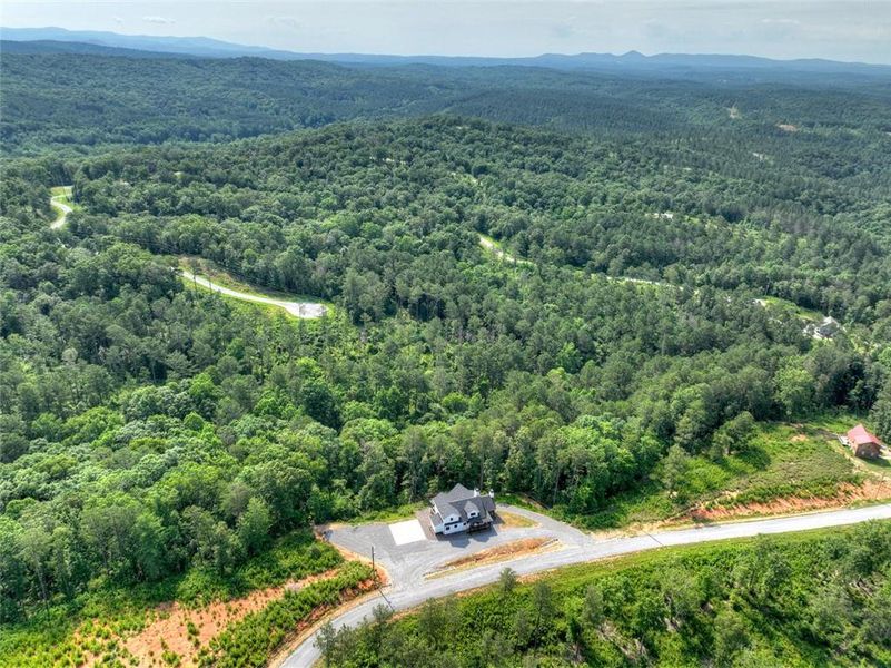 Natural landscape and outdoor views near in Talking Rock (Image 74). Natural landscape and outdoor views near in Talking Rock (Image 74).