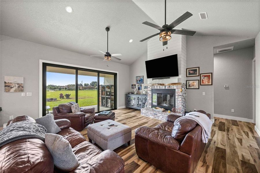 Furnished interior view inside a new home in , Belleview (Image 8).