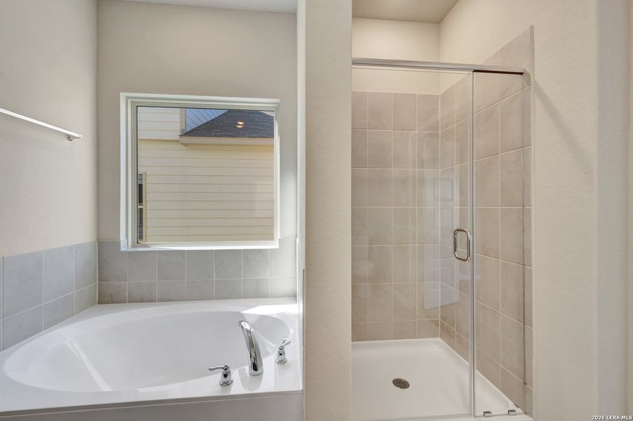 Close-up of interior finishes inside a home in Park Place, New Braunfels (Image 20).