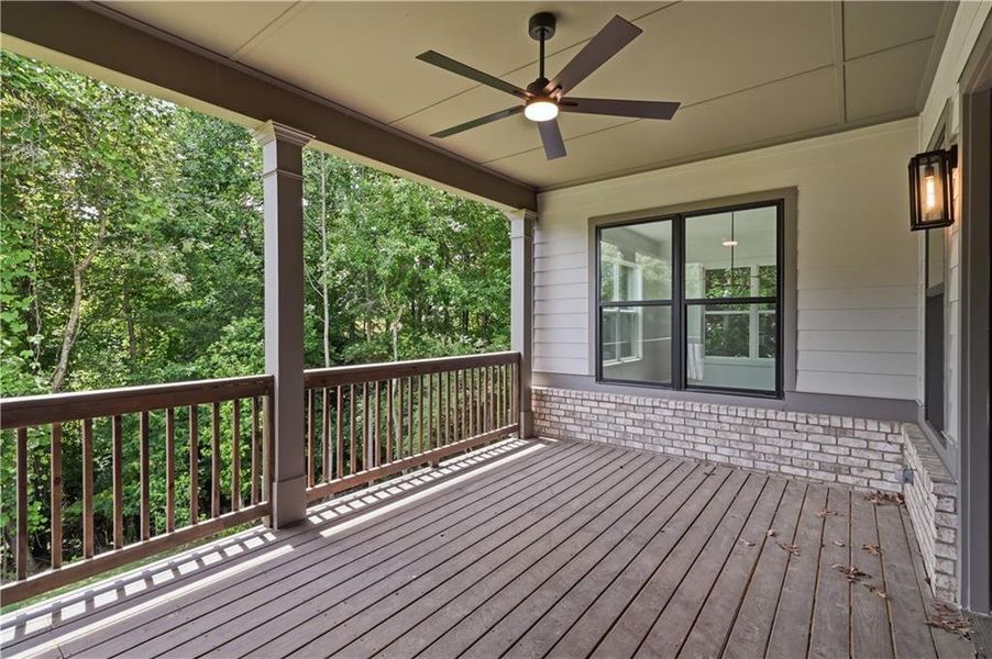Exterior details and patio area of a home in , Jefferson (Image 37).