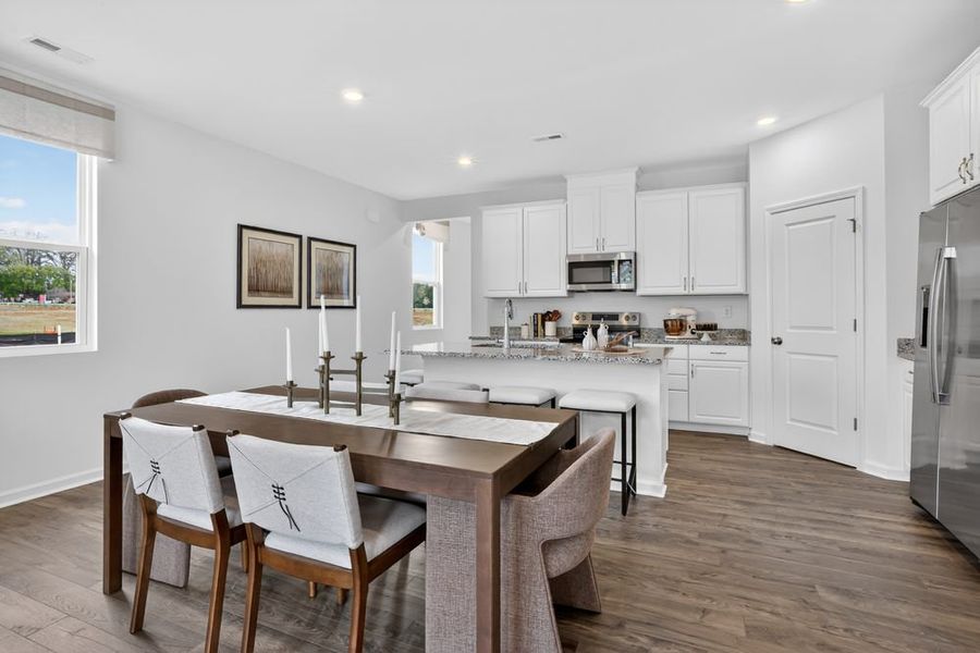 Representative furnished interior of a home built from the Linville by Taylor Morrison in Fincastle Glen, Shelby (Image 12).