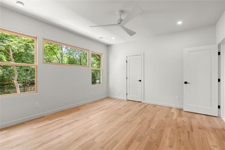 Spacious, unfurnished interior of a new home in , Atlanta (Image 44). Spacious, unfurnished interior of a new home in , Atlanta (Image 44).