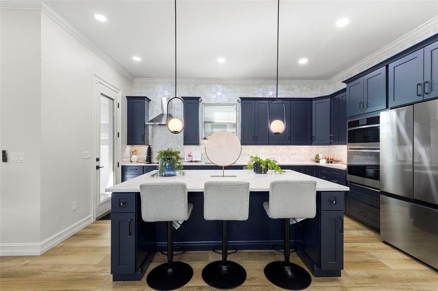 Furnished interior view inside a new home in , St. Petersburg (Image 17).