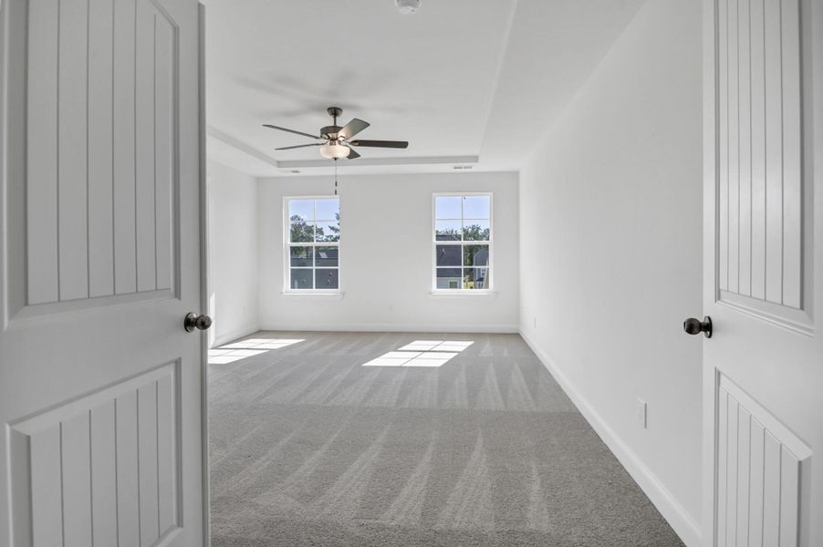 Spacious, unfurnished interior of a new home in Ashton Lakes, Lexington (Image 28).