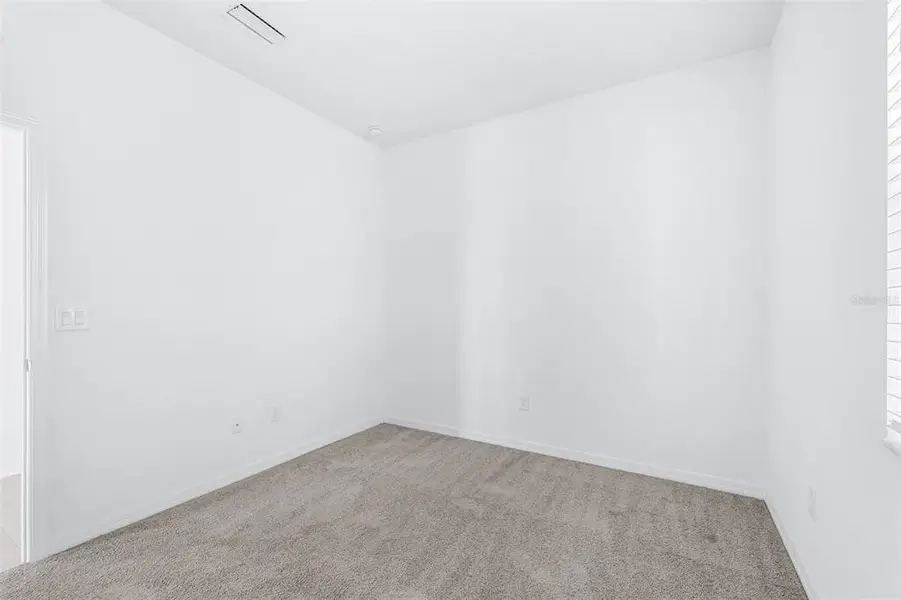 Spacious, unfurnished interior of a new home in Hawthorne Ranch, Lakeland (Image 17). Spacious, unfurnished interior of a new home in Hawthorne Ranch, Lakeland (Image 17).