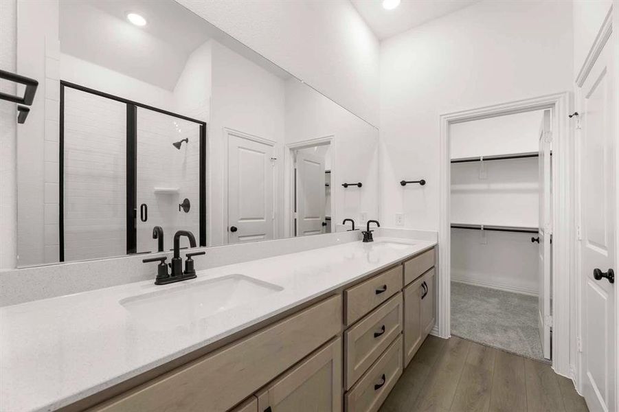 Furnished interior view inside a new home in Creekview Fossil Ridge, Pilot Point (Image 4). Furnished interior view inside a new home in Creekview Fossil Ridge, Pilot Point (Image 4).