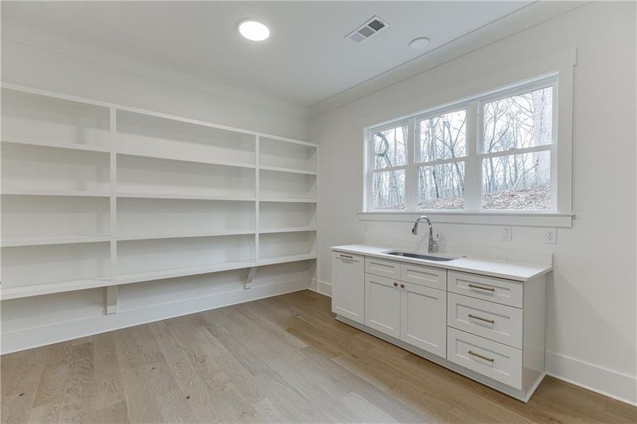 Image 49 of a home in .