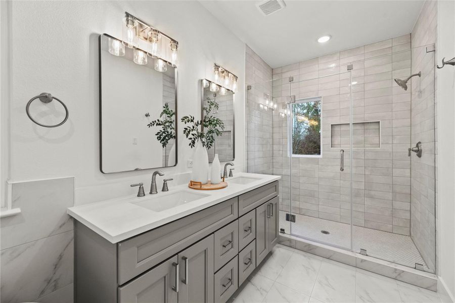 Furnished interior view inside a new home in , Houston (Image 26). Furnished interior view inside a new home in , Houston (Image 26).