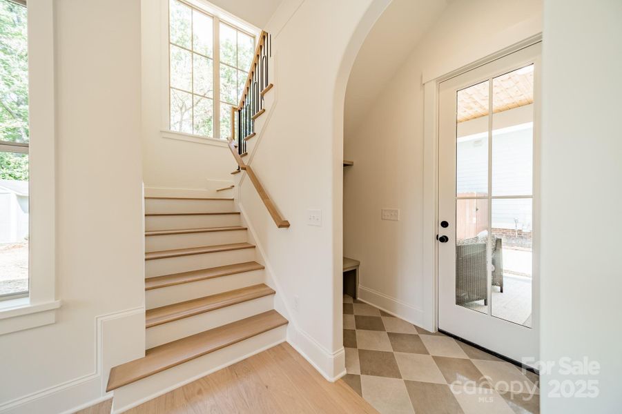 Spacious, unfurnished interior of a new home in , Charlotte (Image 38).