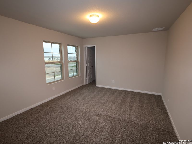 Spacious, unfurnished interior of a new home in Paloma Park, Converse (Image 29). Spacious, unfurnished interior of a new home in Paloma Park, Converse (Image 29).