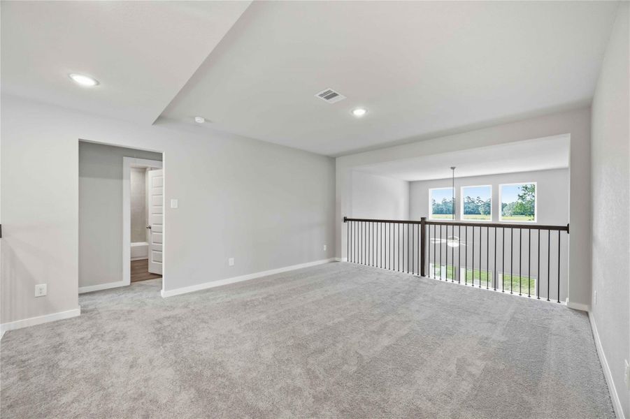 Spacious, unfurnished interior of a new home in Barton Place, Cleveland (Image 15).