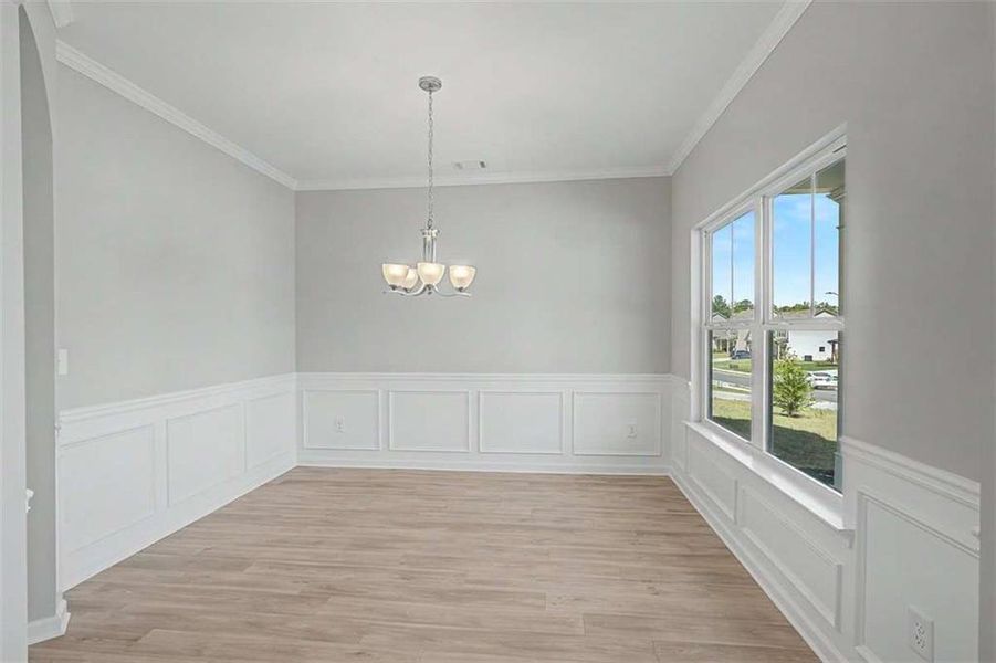 Spacious, unfurnished interior of a new home in Traditions at Cedarcrest, Dallas (Image 38).