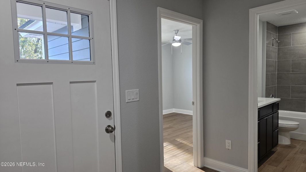 Spacious, unfurnished interior of a new home in , Jacksonville (Image 22).