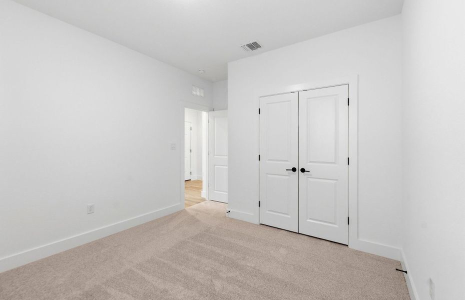 Spacious, unfurnished interior of a new home in Lagos, Manor (Image 14). Spacious, unfurnished interior of a new home in Lagos, Manor (Image 14).