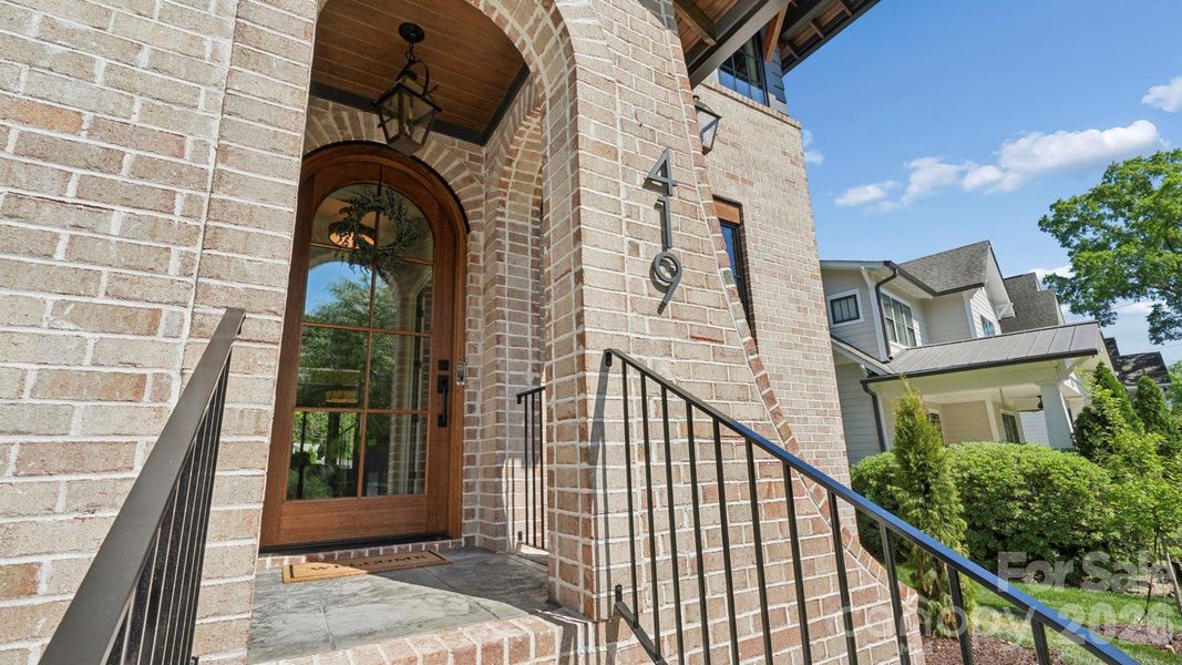 Exterior details and patio area of a home in , Charlotte (Image 28).