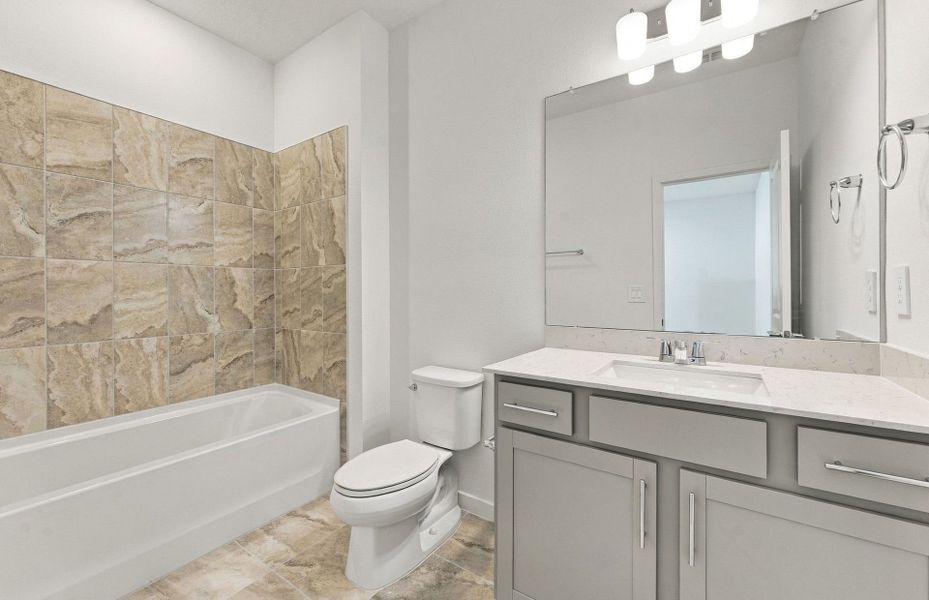 Furnished interior view inside a new home in Evergreen, Thonotosassa (Image 6).
