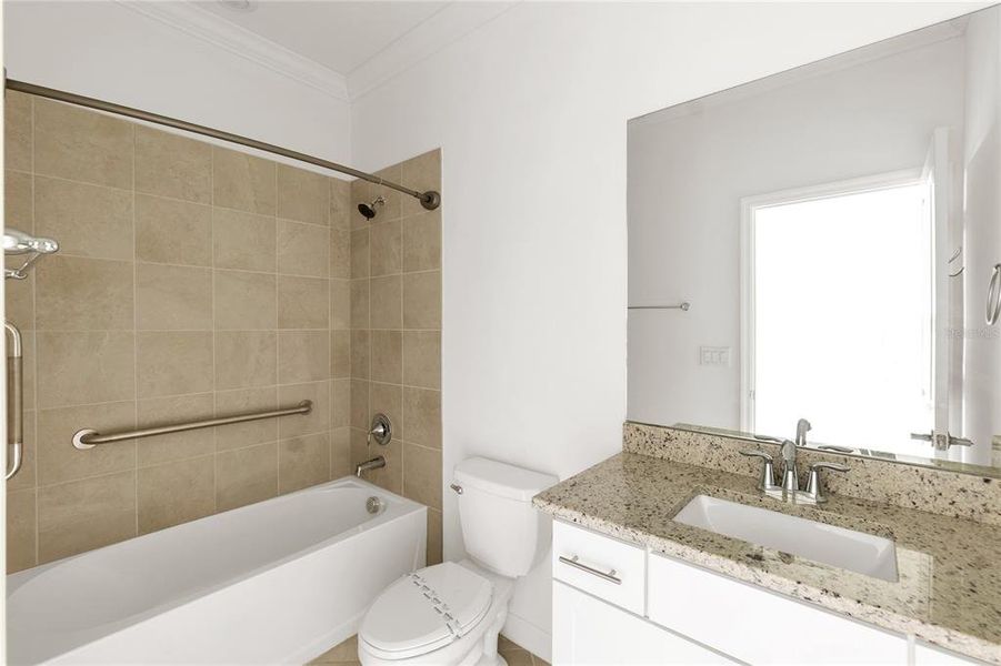 Furnished interior view inside a new home in , Bradenton (Image 9).